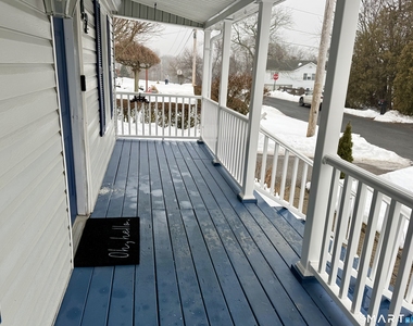 42 Wells Avenue - Photo Thumbnail 19