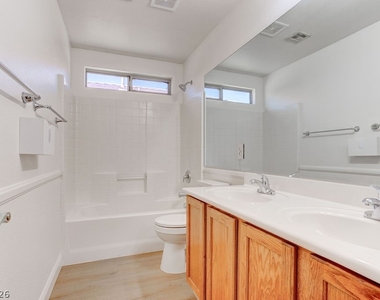 6540 Slate Springs Court - Photo Thumbnail 21