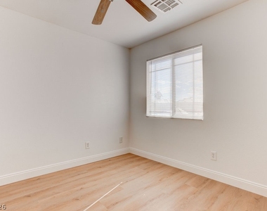 6540 Slate Springs Court - Photo Thumbnail 12