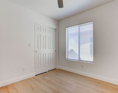 6540 Slate Springs Court - Photo Thumbnail 16