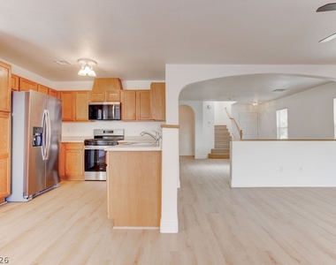 6540 Slate Springs Court - Photo Thumbnail 4