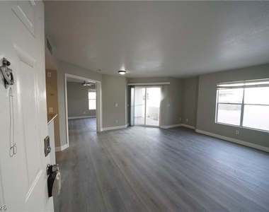 6800 E Lake Mead Boulevard - Photo Thumbnail 3