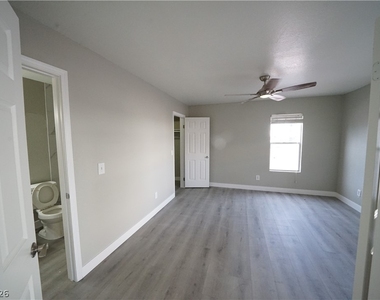 6800 E Lake Mead Boulevard - Photo Thumbnail 11