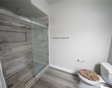 833 Aspen Peak Loop - Photo Thumbnail 9
