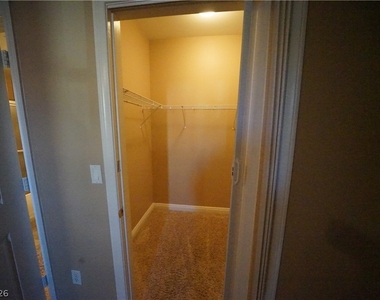 8000 W Badura Avenue - Photo Thumbnail 19