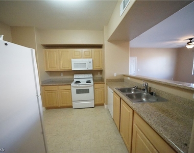 8000 W Badura Avenue - Photo Thumbnail 12