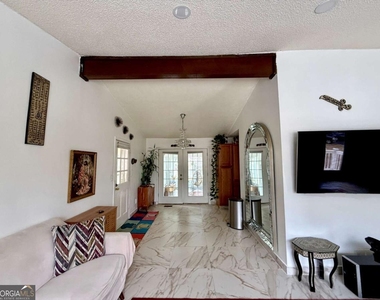 1795 San Andra Drive - Photo Thumbnail 11