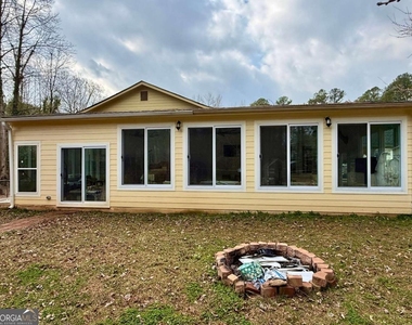 1795 San Andra Drive - Photo Thumbnail 2