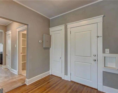 722 Ponce De Leon Court Ne - Photo Thumbnail 19