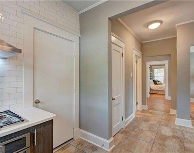 722 Ponce De Leon Court Ne - Photo Thumbnail 23
