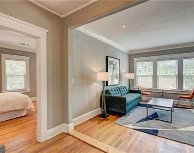 722 Ponce De Leon Court Ne - Photo Thumbnail 18