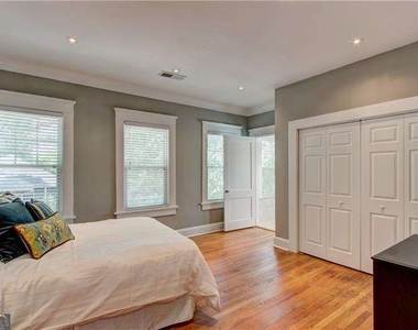 722 Ponce De Leon Court Ne - Photo Thumbnail 26