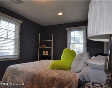 429 Euclid Avenue - Photo Thumbnail 7