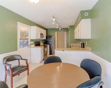2614 Saint George Drive - Photo Thumbnail 19