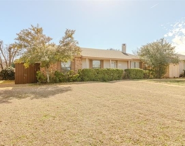 2614 Saint George Drive - Photo Thumbnail 23