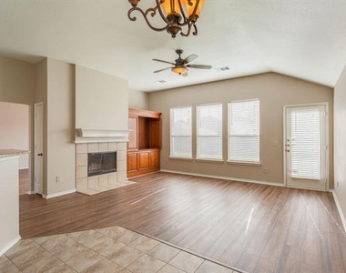 110 Windy Knoll Lane - Photo Thumbnail 12