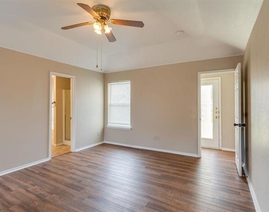 110 Windy Knoll Lane - Photo Thumbnail 15