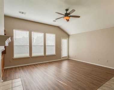 110 Windy Knoll Lane - Photo Thumbnail 9