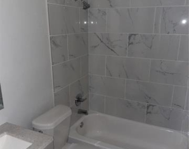 1011 Vine Street - Photo Thumbnail 2