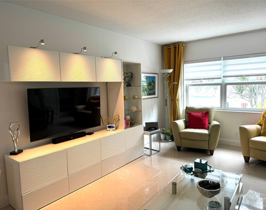 1481 S Ocean Boulevard - Photo Thumbnail 2