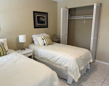 445 Se 21st Avenue - Photo Thumbnail 25