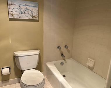 445 Se 21st Avenue - Photo Thumbnail 21