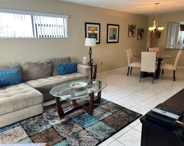 445 Se 21st Avenue - Photo Thumbnail 13