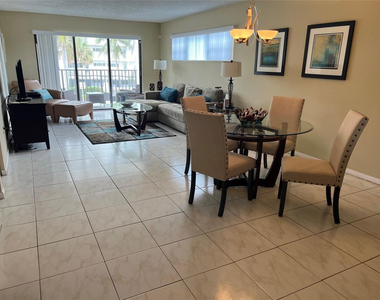 445 Se 21st Avenue - Photo Thumbnail 12