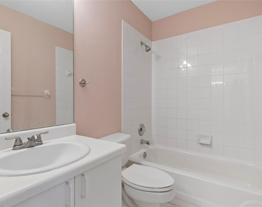 1186 Sw 44th Avenue - Photo Thumbnail 18