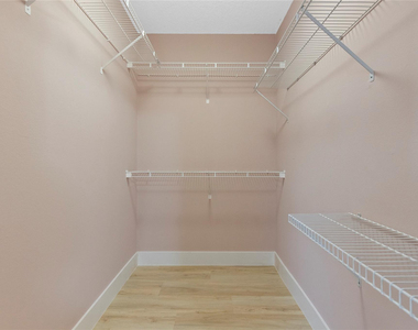 1186 Sw 44th Avenue - Photo Thumbnail 14