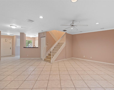 1186 Sw 44th Avenue - Photo Thumbnail 4