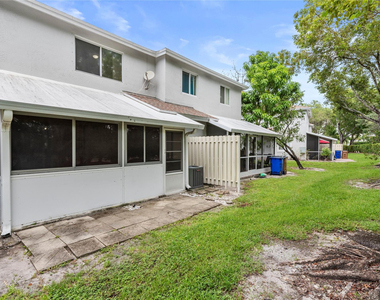 1186 Sw 44th Avenue - Photo Thumbnail 25