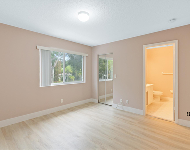 1186 Sw 44th Avenue - Photo Thumbnail 11
