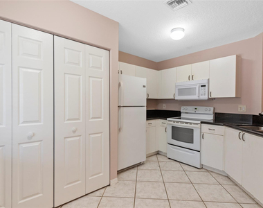 1186 Sw 44th Avenue - Photo Thumbnail 1