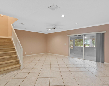 1186 Sw 44th Avenue - Photo Thumbnail 6