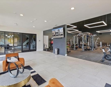 2635 Carmelita Street - Photo Thumbnail 18
