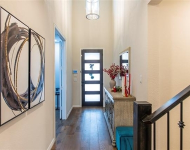 1700 Hydrangea Lane - Photo Thumbnail 7