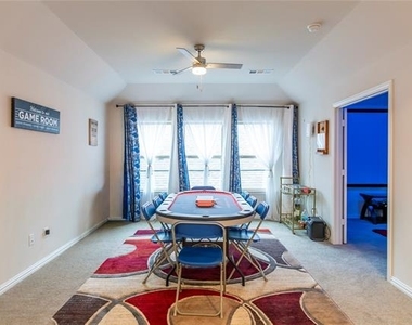 1700 Hydrangea Lane - Photo Thumbnail 19