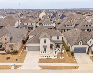 1700 Hydrangea Lane - Photo Thumbnail 37