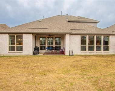 1700 Hydrangea Lane - Photo Thumbnail 35