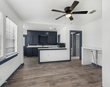 2939 Timberline Drive - Photo Thumbnail 9