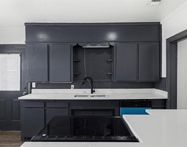 2939 Timberline Drive - Photo Thumbnail 14
