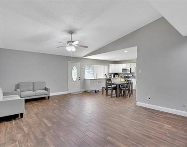 330 Nettle Drive - Photo Thumbnail 2