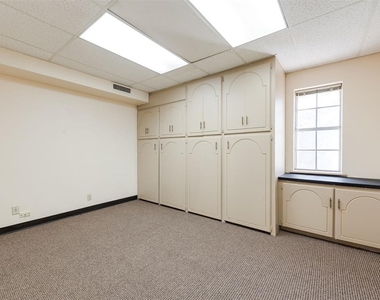 3801 Nw 63rd Street - Photo Thumbnail 21