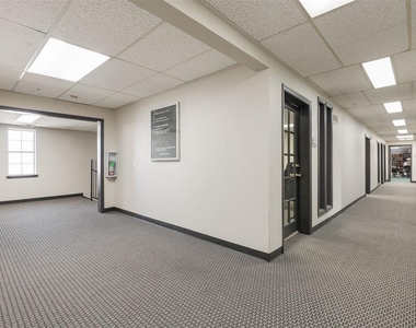 3801 Nw 63rd Street - Photo Thumbnail 16