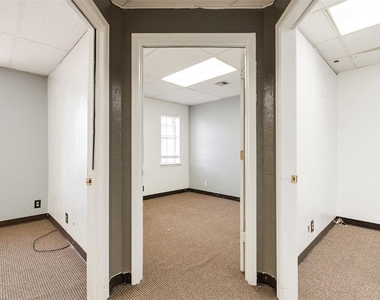3801 Nw 63rd Street - Photo Thumbnail 23