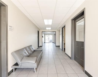 3801 Nw 63rd Street - Photo Thumbnail 14