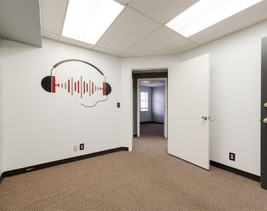 3801 Nw 63rd Street - Photo Thumbnail 22