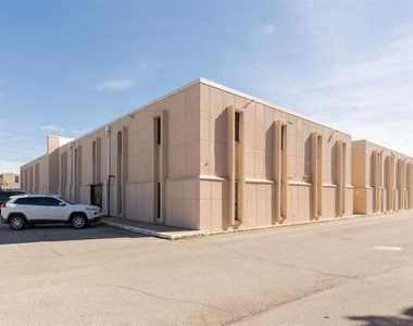 3801 Nw 63rd Street - Photo Thumbnail 2