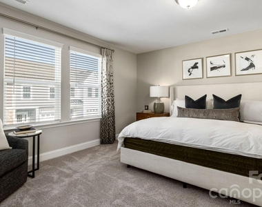 17112 Birchwood Farm Road - Photo Thumbnail 9